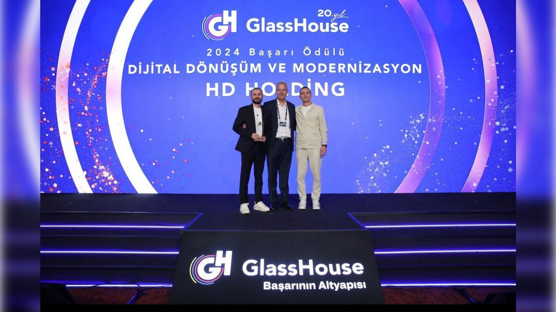 HD Holding’e “Dijital Dönüşüm ve Modernizasyon” ödülü