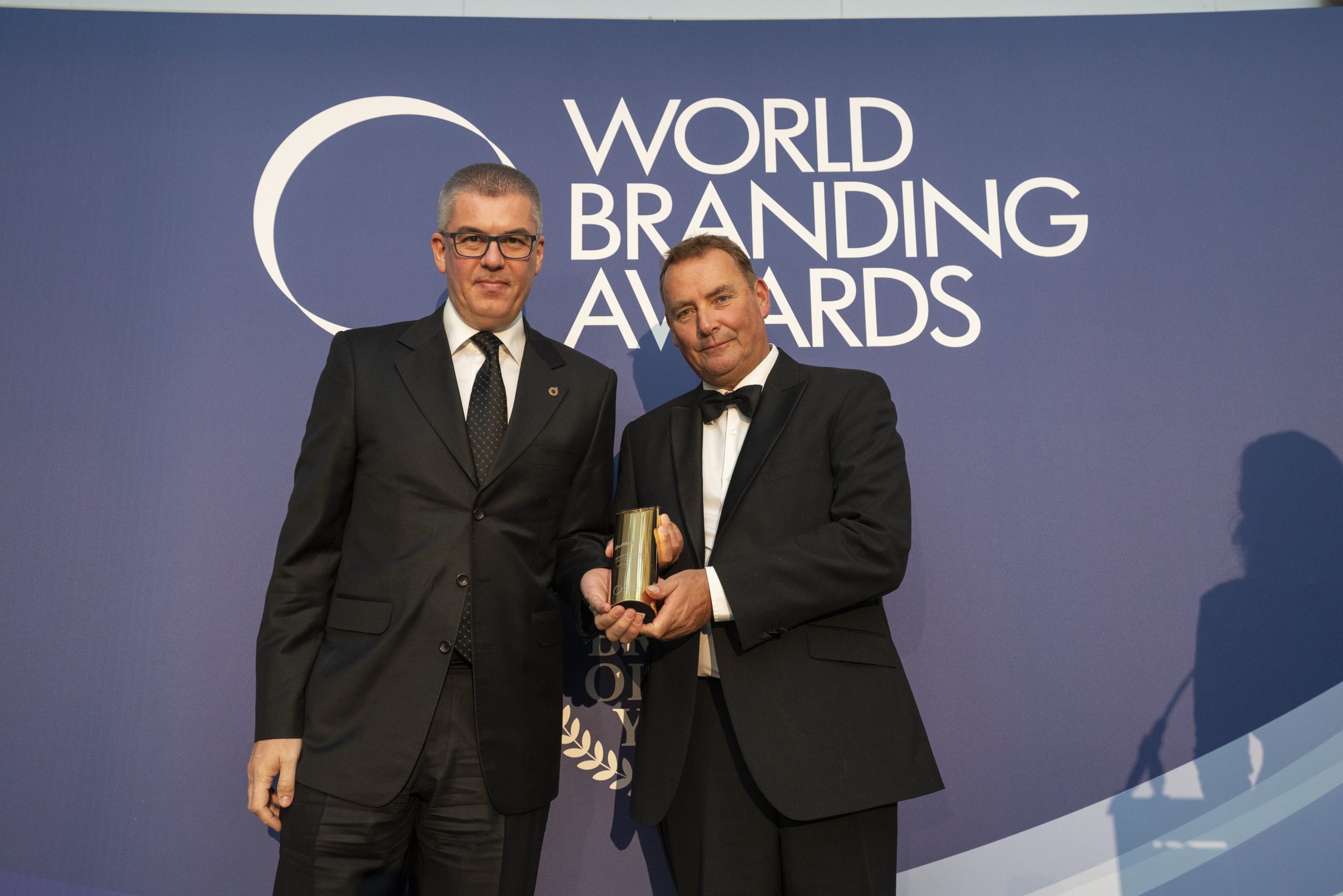 World Branding Awards’tan  Özdilek Ev Tekstili’ne yılın markası ödülü