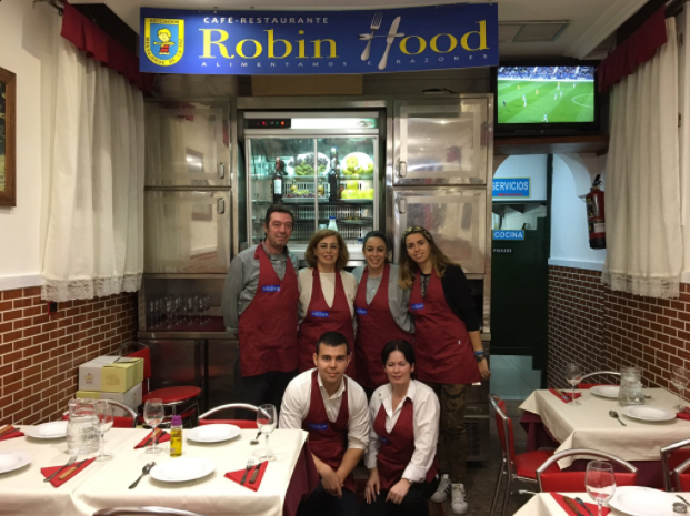 Müşterilerden Alınan Fazla Hesabı Yoksula Veren Robin Hood Restoran