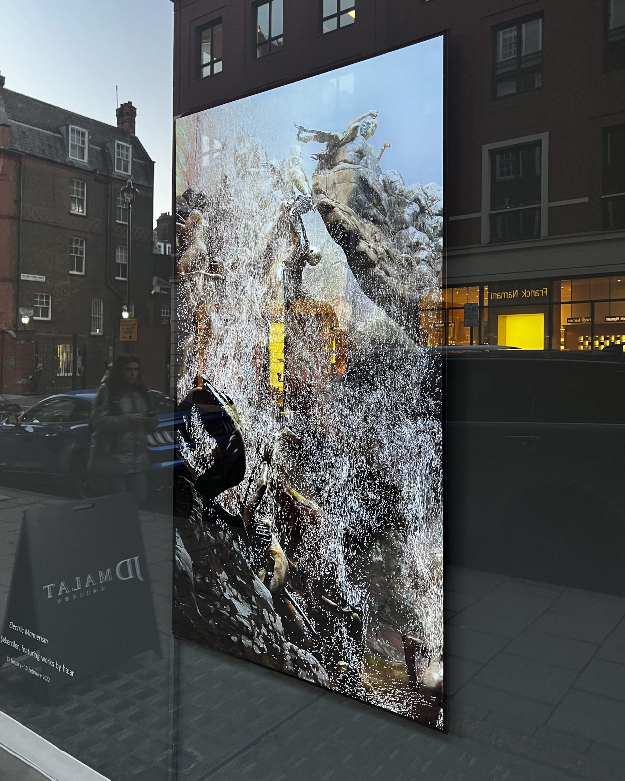 ha:ar’ın Yeni Eserleri LG OLED’in Teknoloji Desteği ile Londra’da Sergilendi