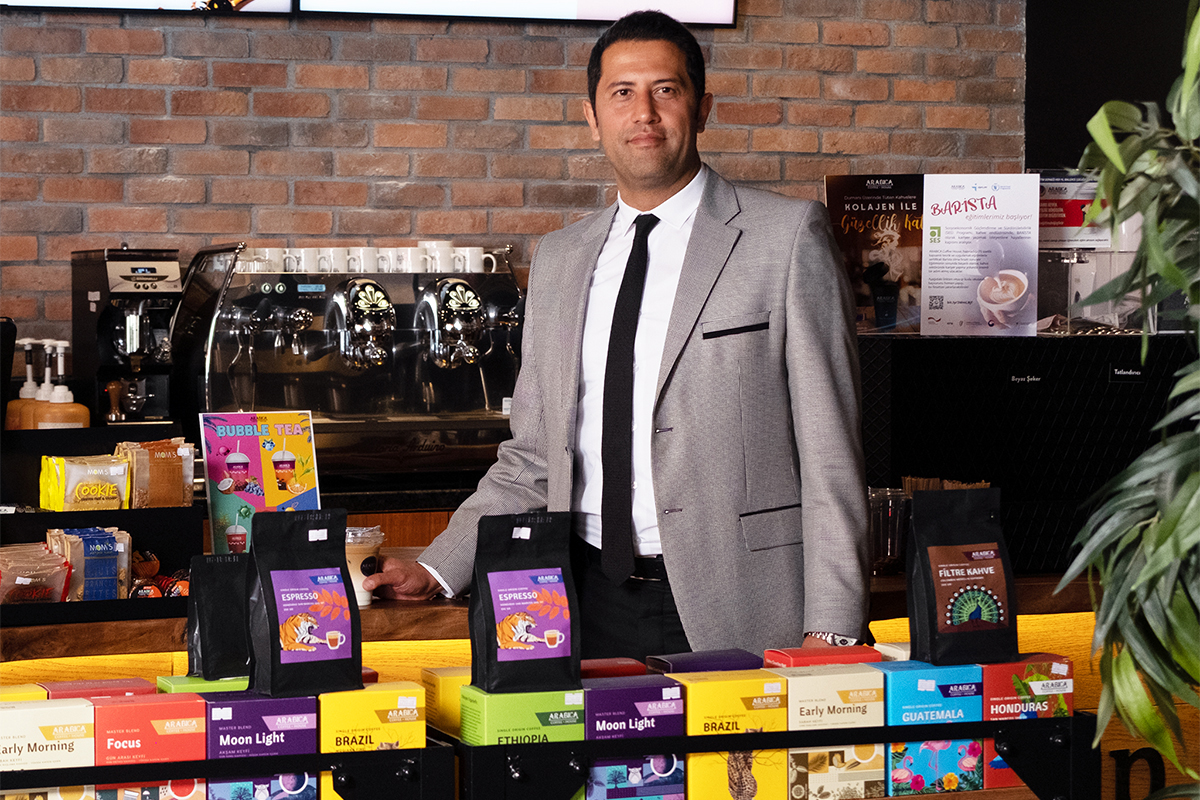 ARABICA COFFEE HOUSE YILSONU 200 ŞUBEYE ULAŞACAK