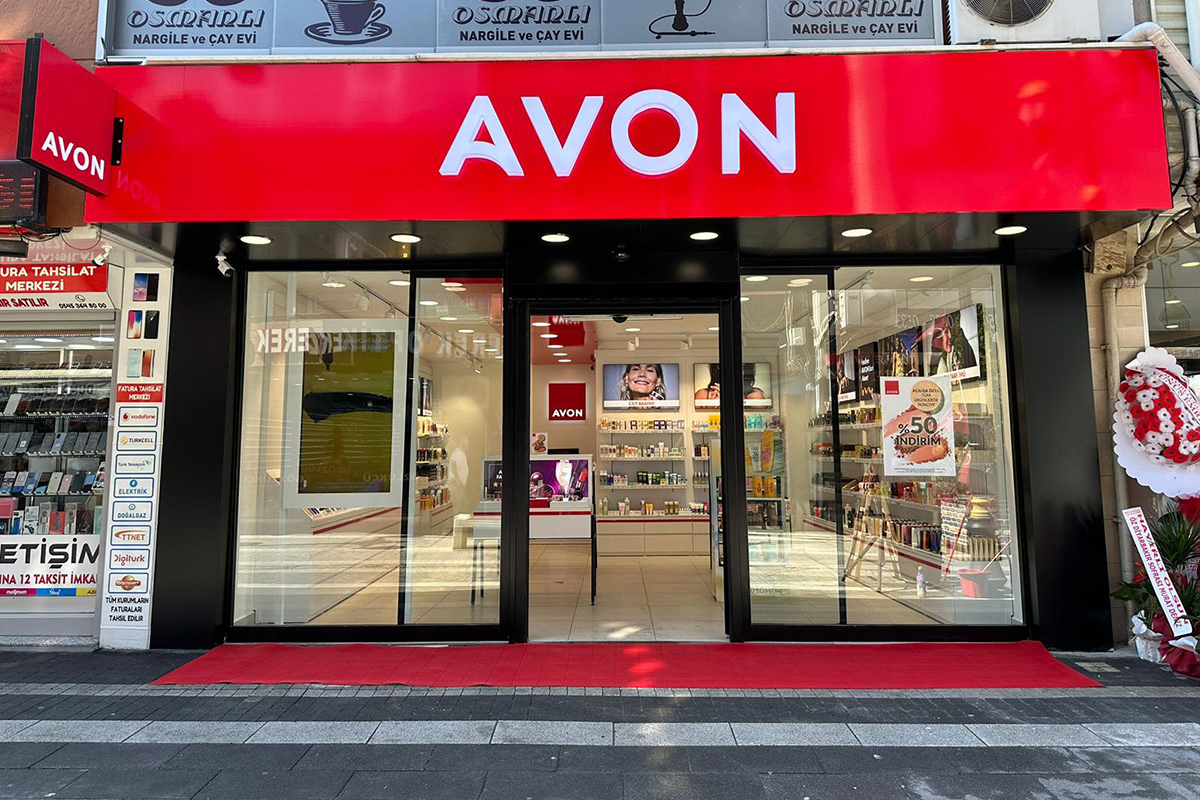 Avon, Tokat’taki İlk Perakende Satış Noktasını Açtı