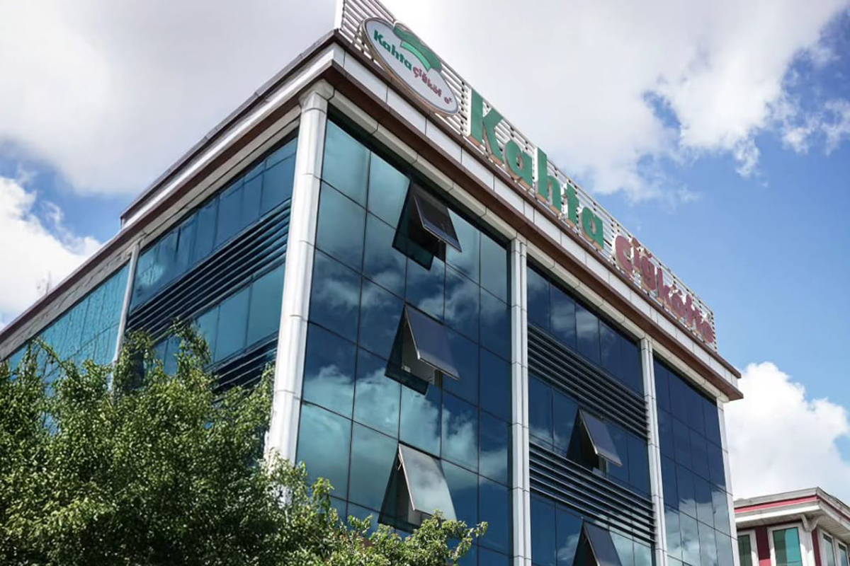 Kahta Çiğ Köfte: Samimiyetin ve Kazancın Adresi