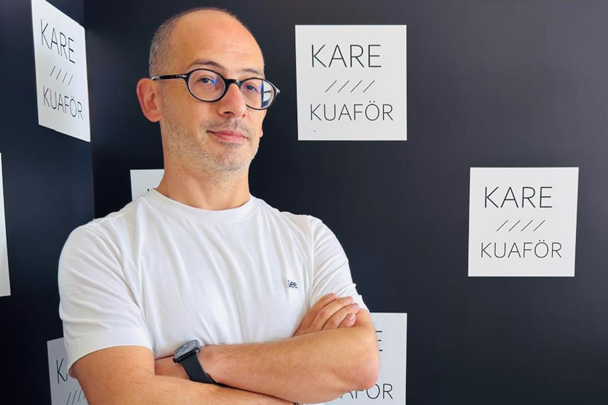 Kare Kuaför: Lüks Ama Kibirsiz Bir Deneyim Markası