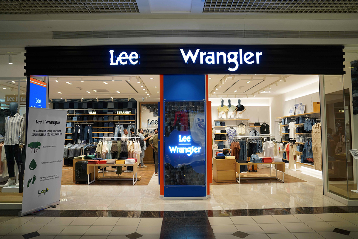 LEE VE WRANGLER, SÜRDÜRÜLEBİLİR ODAKLI İLK MAĞAZASINI CEVAHİR AVM’DE AÇTI