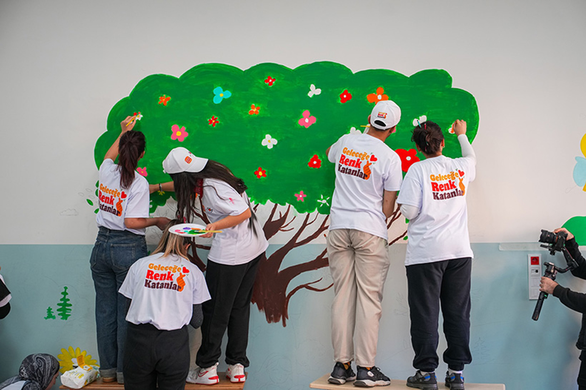 TAB Gıda ve TOG'dan okullara renkli dokunuş