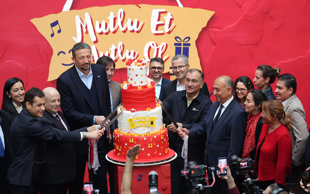 Yıldız Holding, Mutlu Et Mutlu Ol Günü'nü dünyanın dört bir yanındaki çalışanlarıyla kutladı