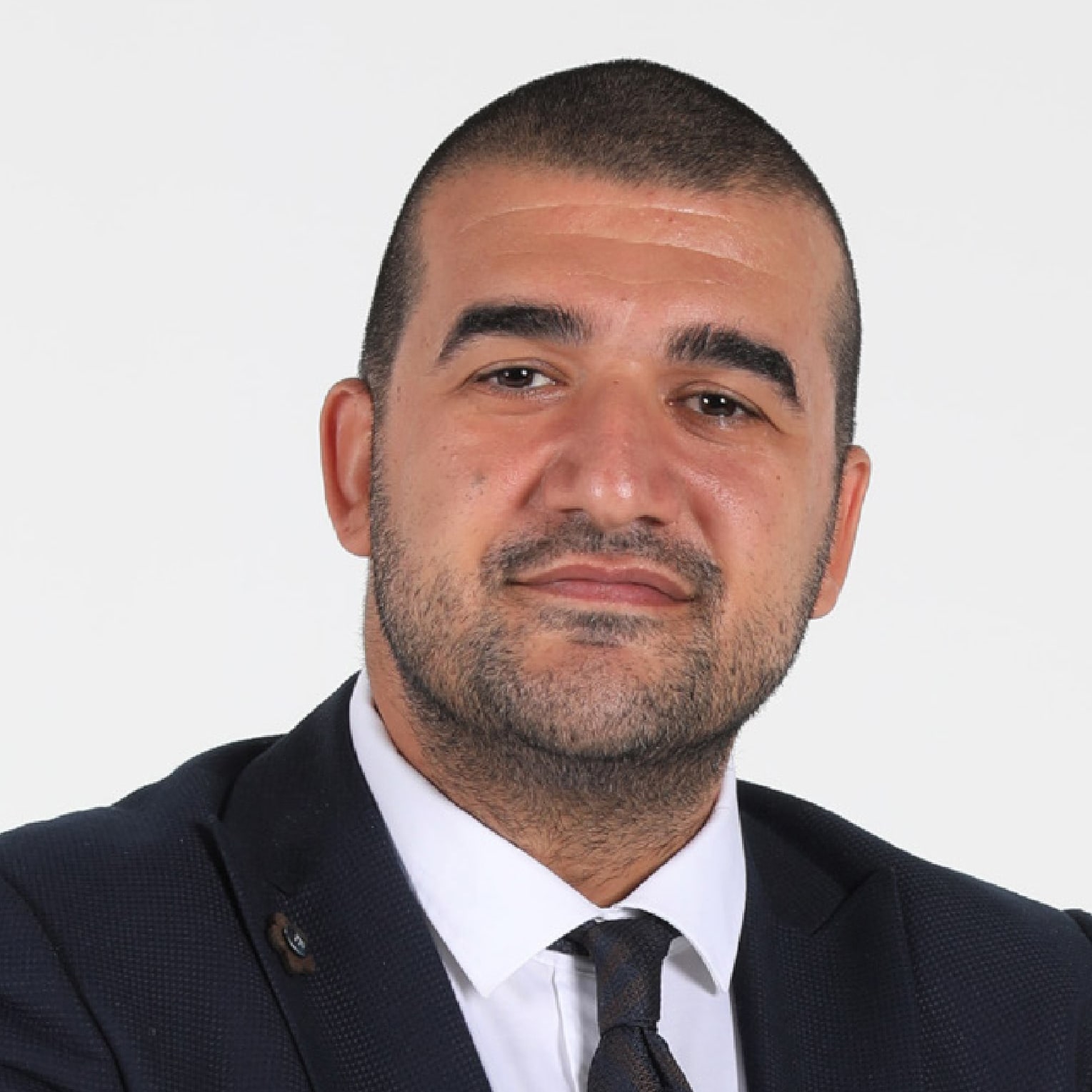 Saygın Emeksiz